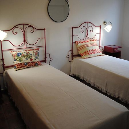 Eira Velha Guest House Portalegre Phòng bức ảnh